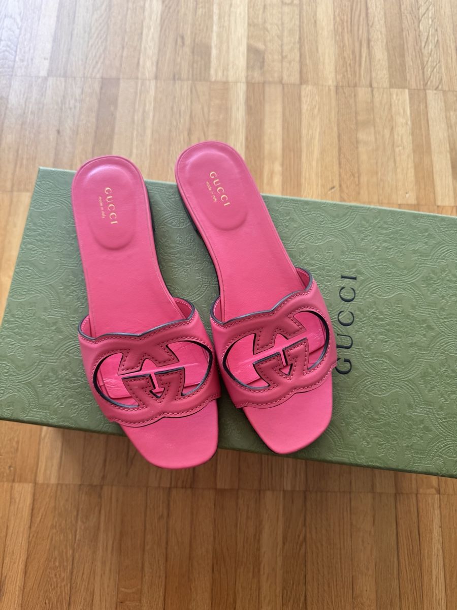 Gucci Chaussures femmes: Gucci Leder sandals Gr.38 – Neuf (Voir description) à Pfäffikon SZ par EMMA0111
