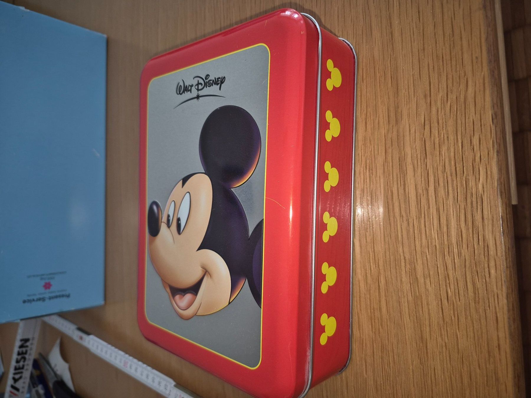 Disney Tutte le decorazioni: Walt Disney Blechdose – Usato da Buttikon SZ venduto da sefa02 4