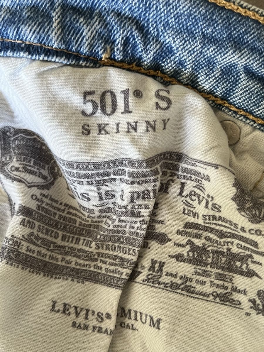 Levi's Jeans: Jeans Levi’s – Usato da Saignelégier venduto da froglover16 4