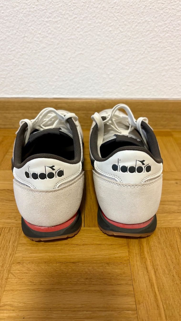 Diadora Scarpe da uomo: Diadora Cross Sneaker - White / Black Beluga – Nuovo (secondo la descrizione) da Bern venduto da desmo821 2