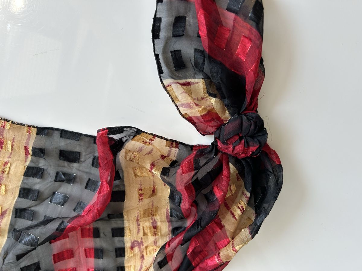 Foulards & écharpes: Scarf with checkered pattern red/gold/black new – Neuf (Voir description) à Saland par ele_vc96 1