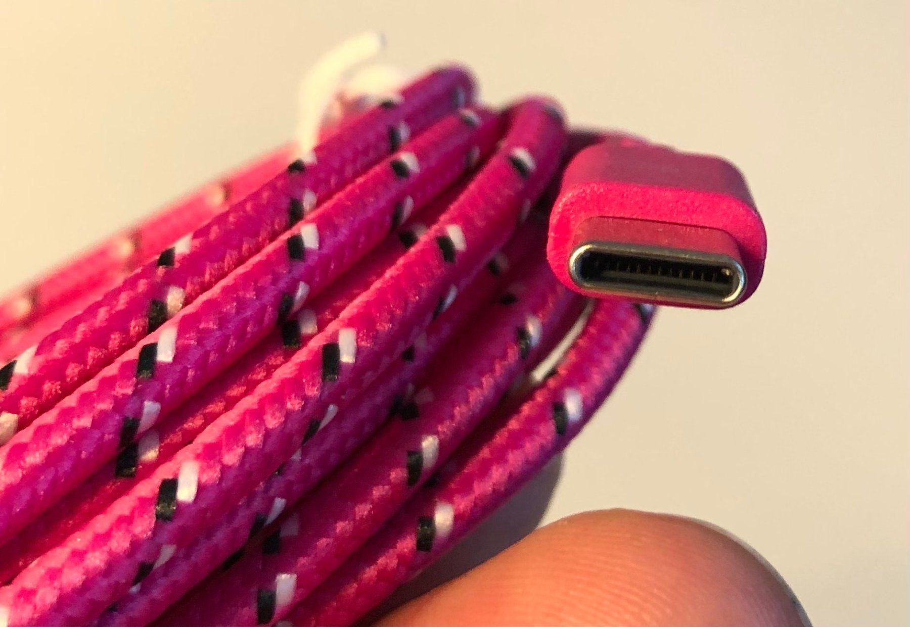 Câbles: Ladekabel USB-Typ A auf USB-Typ C (rosa) – Neuf avec emballage d'origine à Buchs SG par Handyman77 4