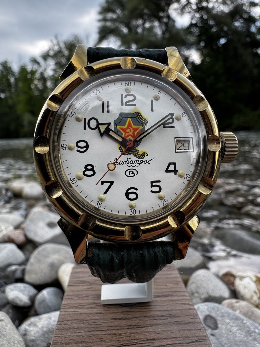 Vostok Orologi: Vintage Vostok, Automatic aus Russia – Usato da Zollikofen venduto da Comcast