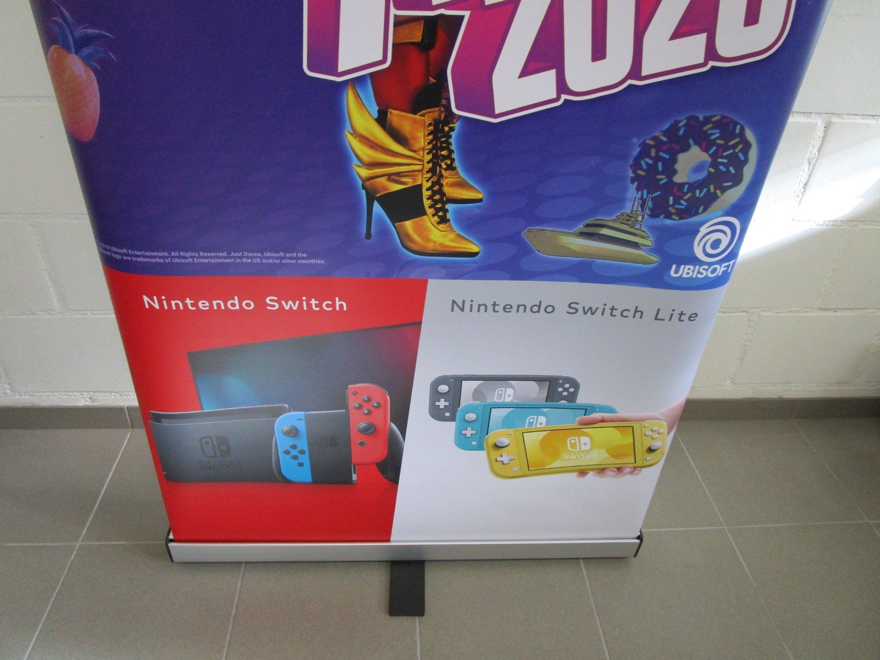 Giochi: Roll-Up Werbebanner Just Dance 2020 Nintendo Switch – Usato da Goldau venduto da agestuffer 3