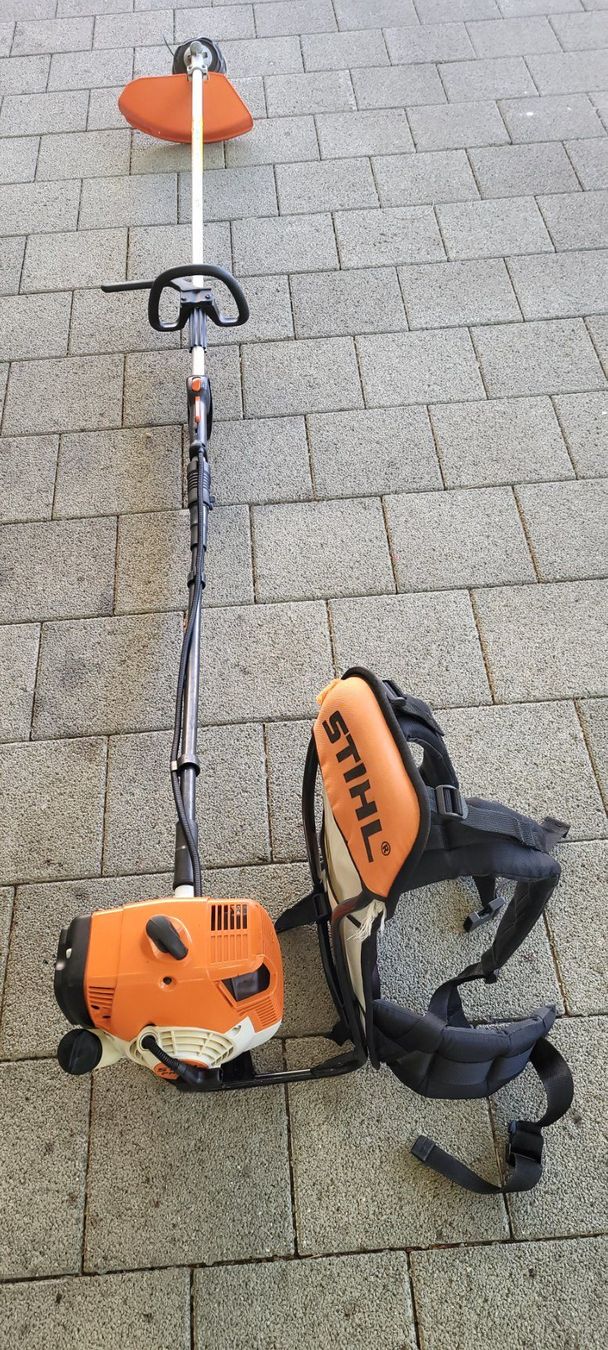 Stihl Tutte le macchine: Rasentrimmer Stihl FR 480 C sehr beliebt bei Landwirtschaft – Usato da Seelisberg venduto da Tailor