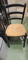 4 Holzstühle Sitzfläche Rattan guter Zustand
