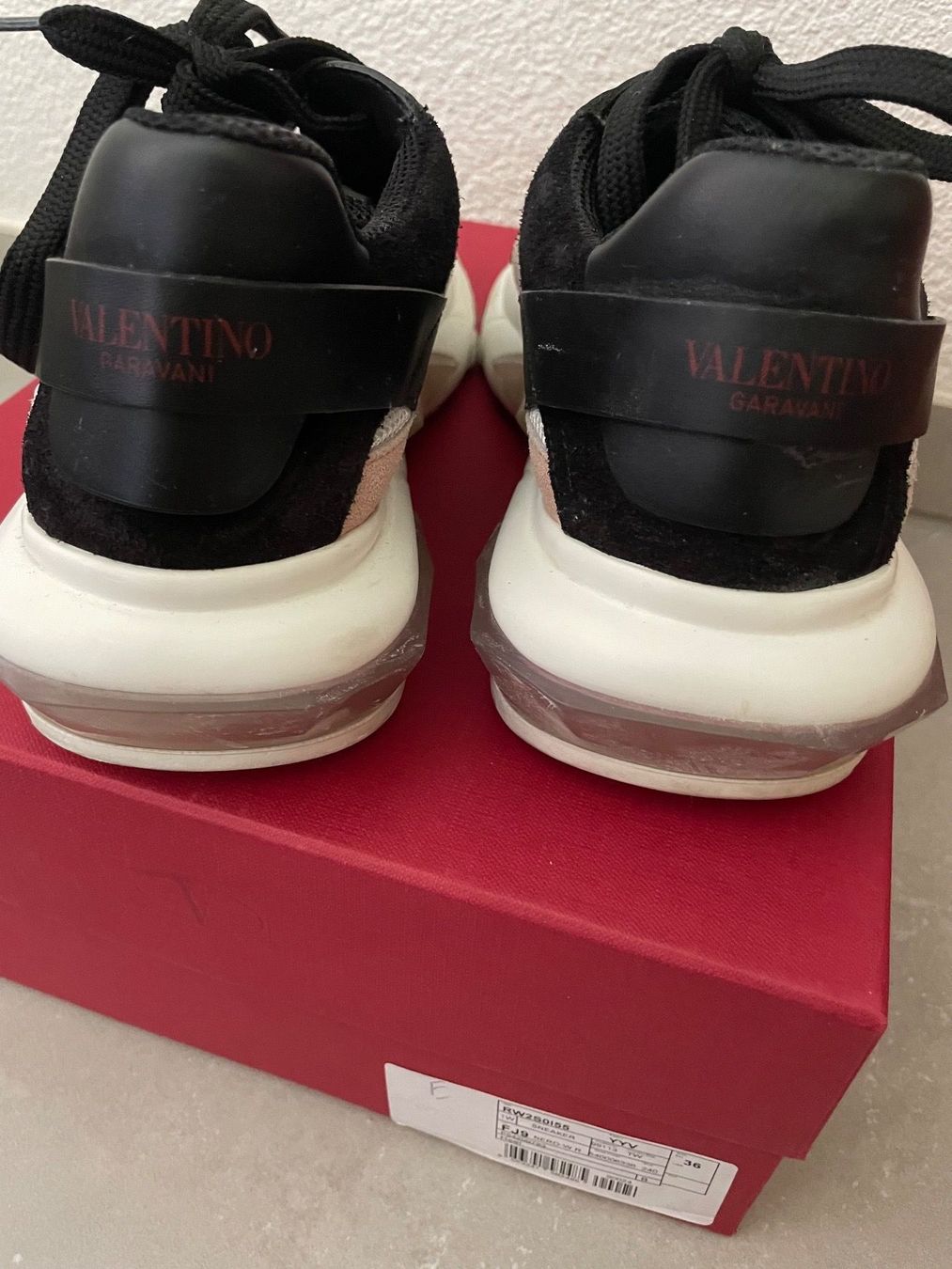 Valentino Damenschuhe: Valentino Garavani Sneaker GR 36 – Gebraucht aus Wilen b. Wollerau von LastChance22 4