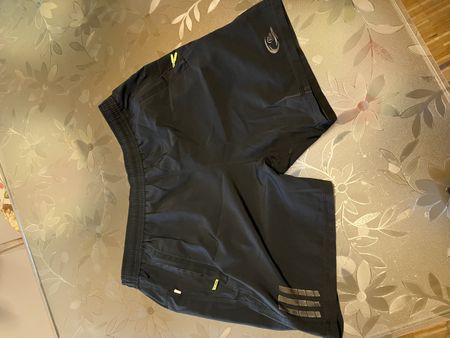 Herren Sportshorts schwarz mit Kordelzug guter Zustand