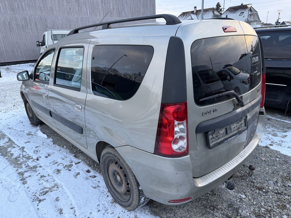 Dacia Automobili: Dacia Logan 1.5dci – Usato da Oberönz venduto da Xyz90 2