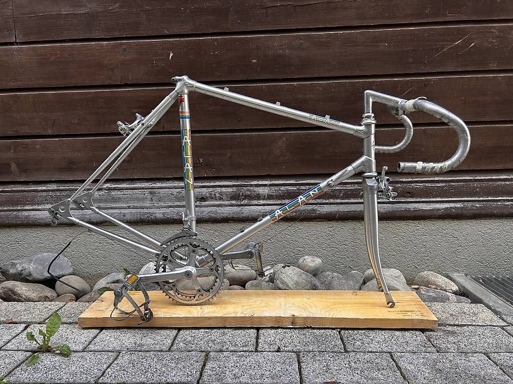 Pezzi di ricambio: Velo Rahmen Alan – Usato da Arlesheim venduto da Y0Y0