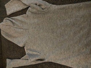 Maglioni & Felpe: Pull à capuche t.122 – Usato da Boudry venduto da Lamue01 1