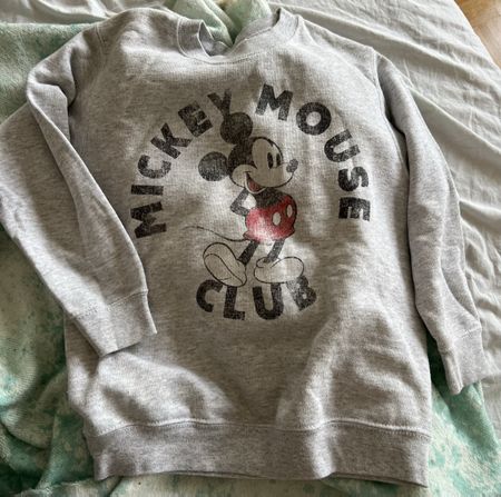 Mickey Mouse Pullover Pully