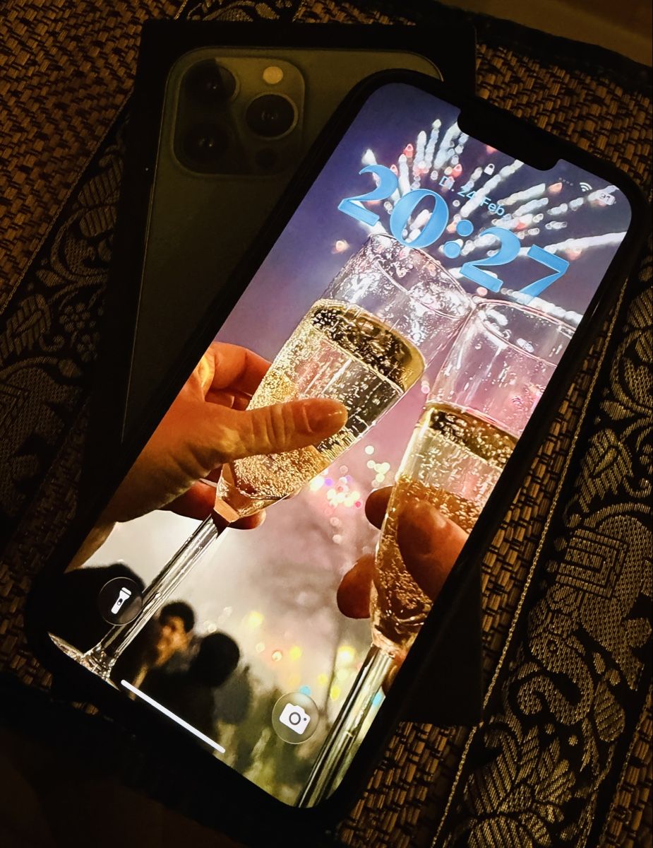 Apple Handys / Smartphones: Iphone 13 Pro Max 256 GB – Gebraucht aus Glattbrugg von bianca.stancu85