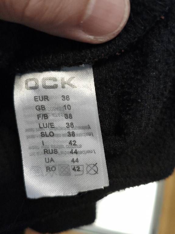 Maglioni & Felpe: Vielseitiger Outdoor-Fleece-Pullover mit abnehmbaren Ärmeln – Usato da Winterthur venduto da Kosovari0 3