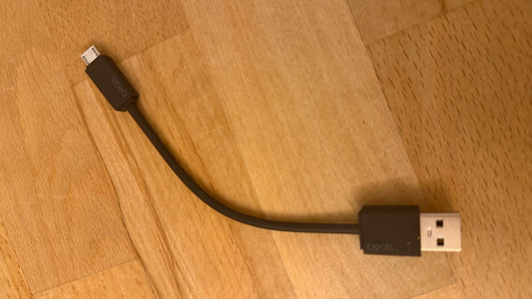 Beats Cuffie: Beats Solo3 Wireless Kopfhörer Schwarz inkl. Case – Usato da Pratval venduto da Janinho_13 4