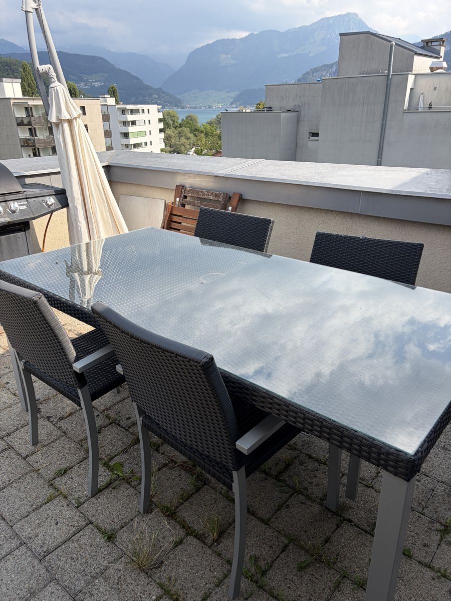 Tables: Gartentisch mit 4 Stühlen – D'occasion à Horw par MumfMufMuffin 3