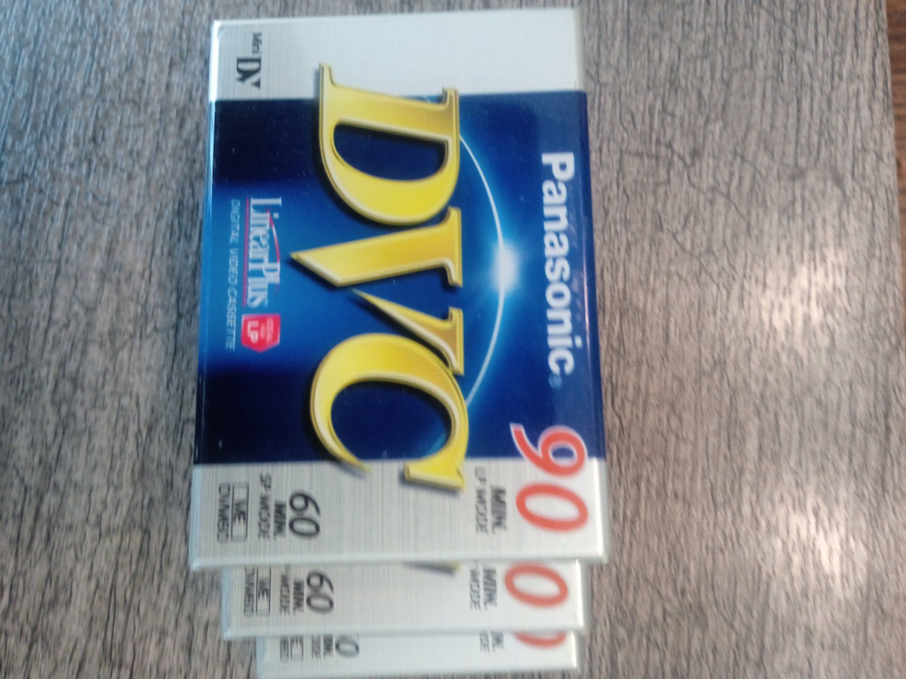 Cassettes vierges: Panasonic 90Min. DVC Kasetten neu – Neuf avec emballage d'origine à Arbon par hefu02 2