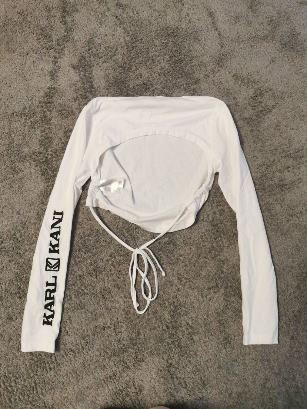 Pulls & Sweat-shirts: Karl Kani Oberteil Grösse M – D'occasion à Gunzgen par 0Aurin0 1