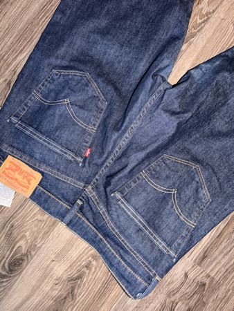 Levi's 751 Jeans Dunkelblau W34 L34 Guter Zustand