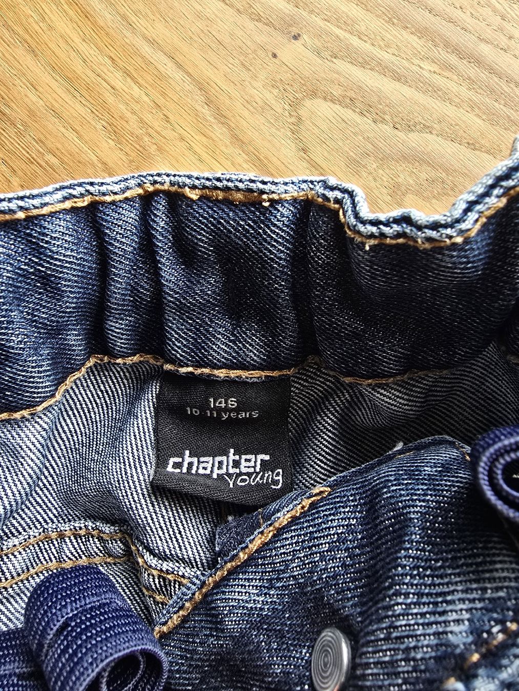 Pantalons: Sommer Jeans Shorts, Chapter Young, Gr. 146 – D'occasion à Seon par Ninorico 1