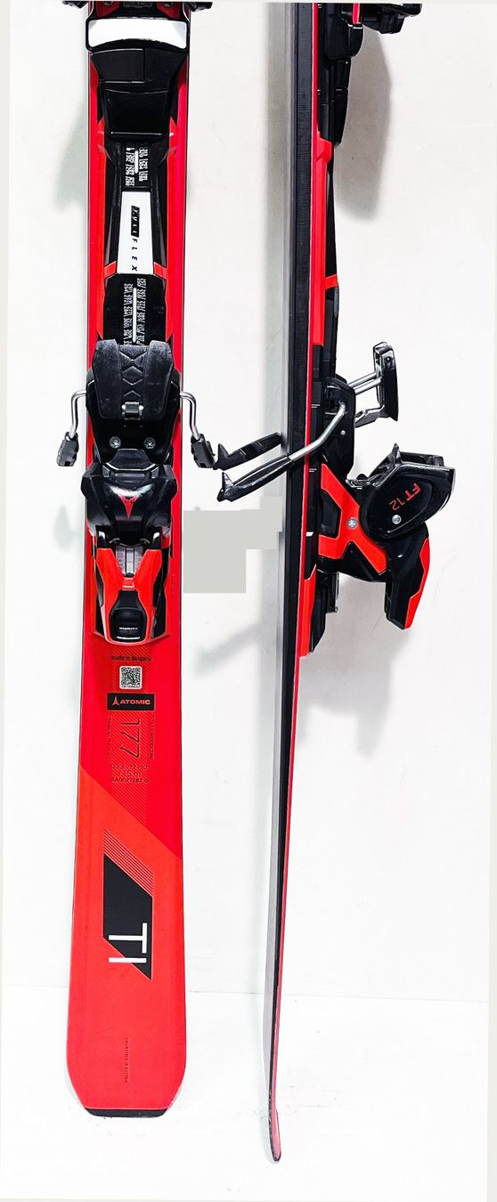Atomic Skis: ATOMIC REDSTER Ti    177 cm; eine Saison gebraucht – Gebraucht aus Brüttisellen von SkiverkaufStepan 3