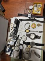 Ensemble de montres diverses et cadrans
