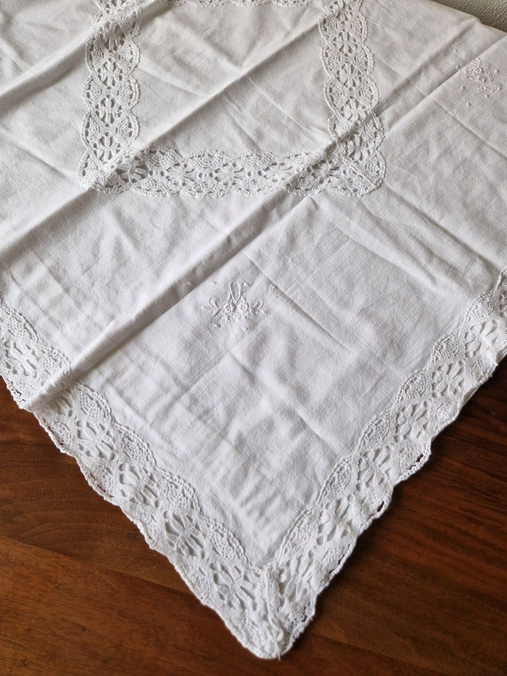 Biancheria da letto: Vintage  Bettwäsche Set mit Klöppelspitze – Usato da Bern venduto da Antikbatik 7