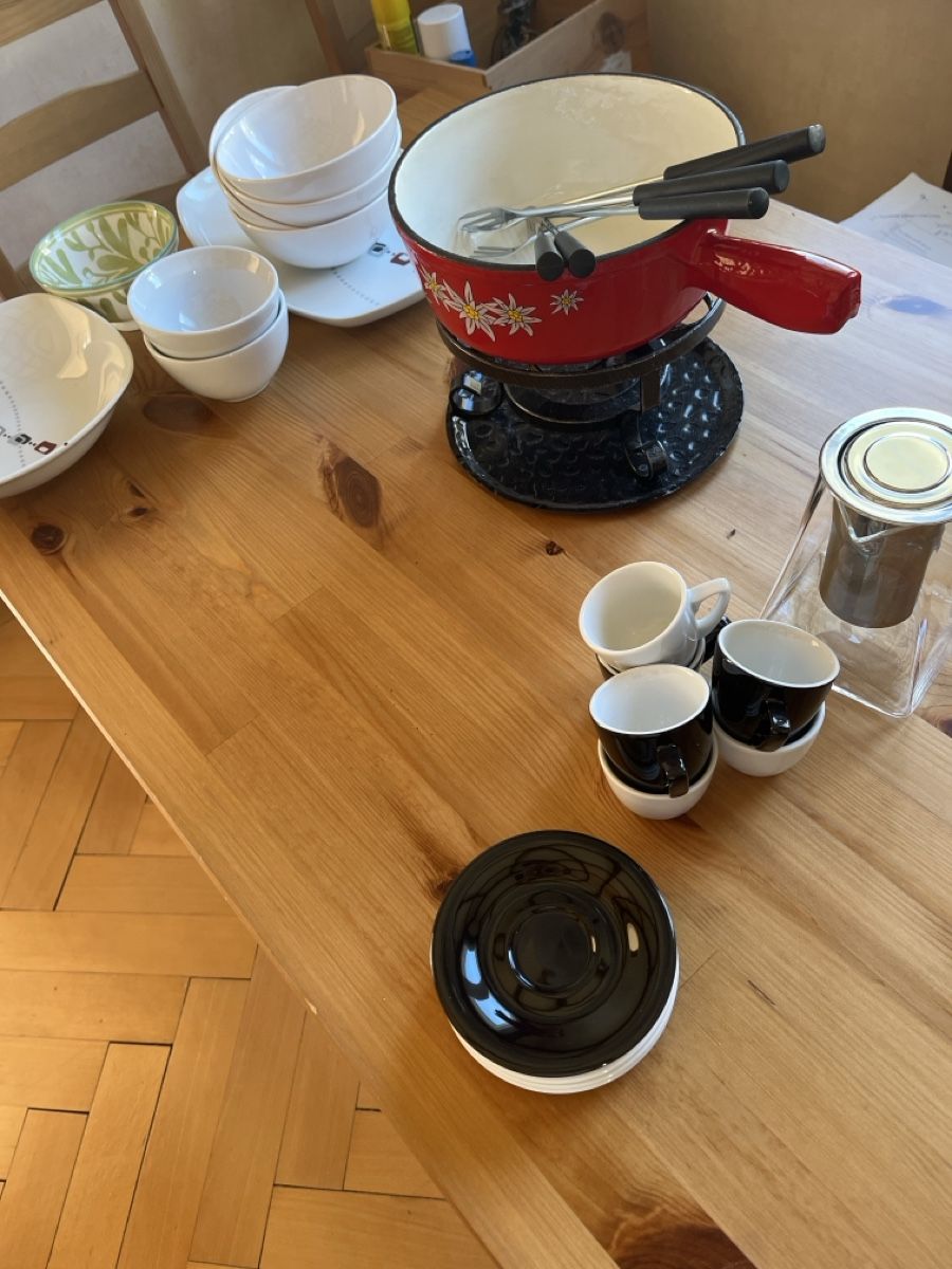Geschirrsets: Fondue caquelon mit div. Geschirr – Gebraucht aus Zürich von Maski6 3