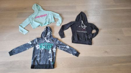 Paket: 3 Pullovers - Gr.158