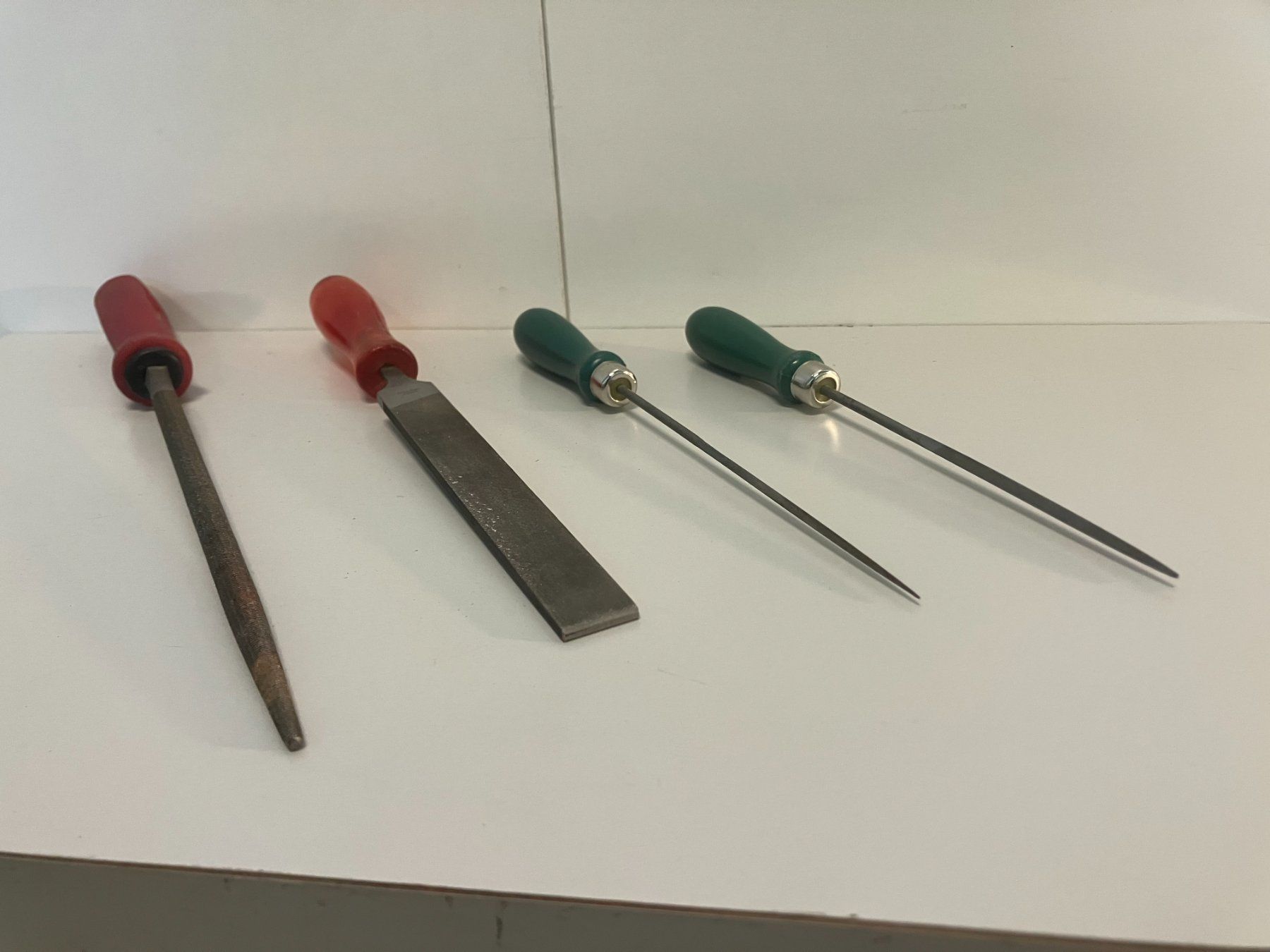 Tutti gli attrezzi: Post. div. gebrauchter Fein-Metallfeilen ab 1.- – Usato da Lichtensteig venduto da Buy24International 6