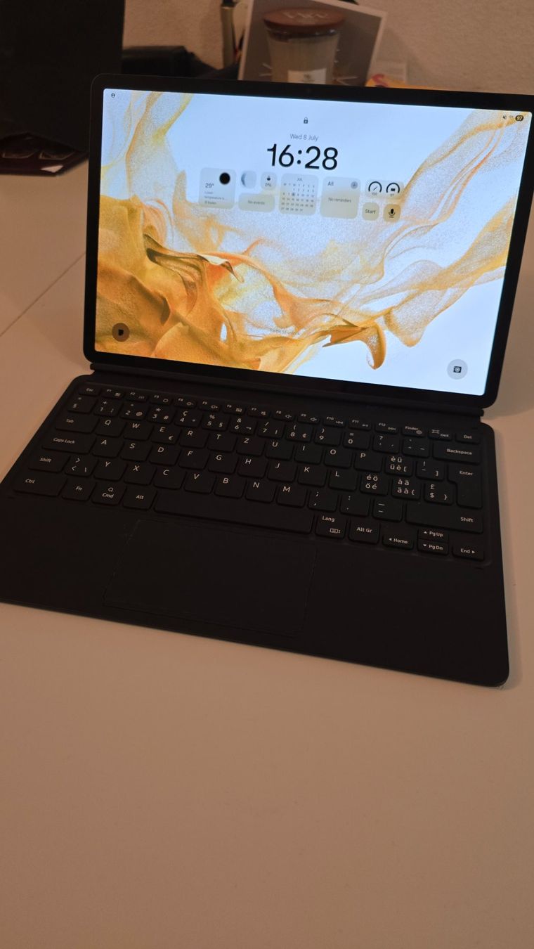 Tablettes PC: Samsung Galaxy Tab S8+ 256GB 12.40" – D'occasion à Baden par layback 2