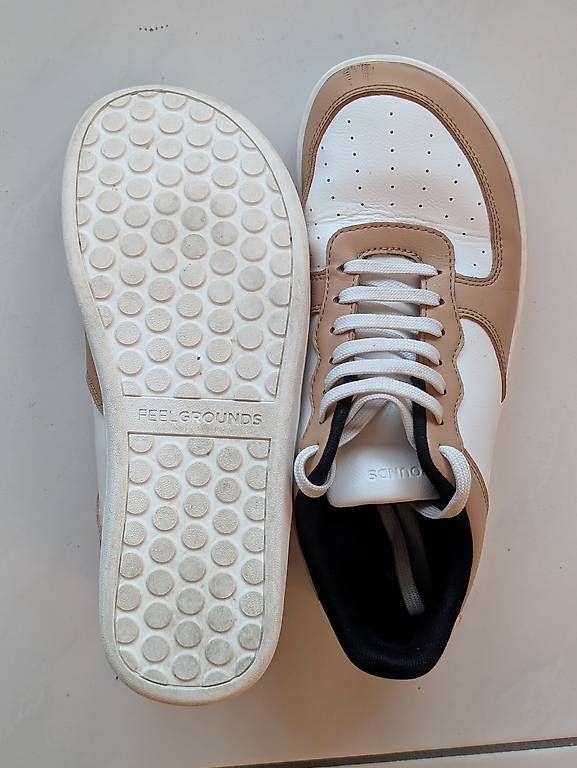 Scarpe da uomo: Barfussschuhe 42 Marke Feelgrounds – Usato da Hergiswil NW venduto da Bastaag