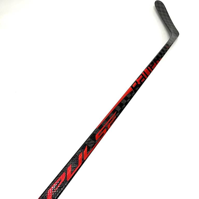 Stöcke & Schaufeln: Bauer red pulse stick  – Gebraucht aus Martigny von reu_t2ln