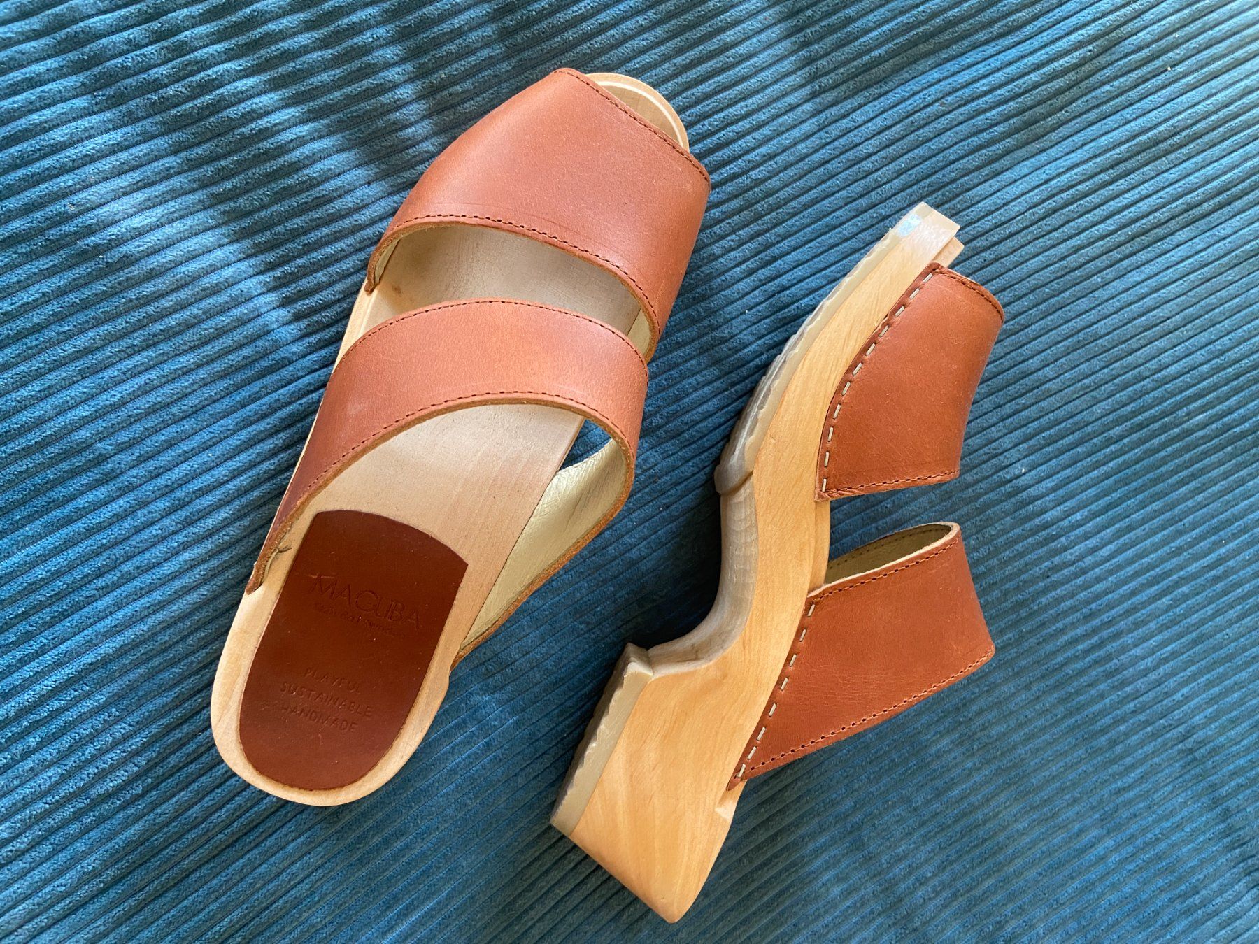 Scarpe da donna: Schwedische Clogs Sandalen Gr 39 – Nuovo (secondo la descrizione) da Zürich venduto da DoraJean 2