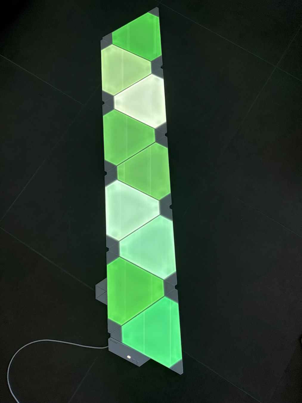 Nanoleaf Lampes: Nanoleaf Shapes Triangles Smarter Kit – D'occasion à Zofingen par reevb 1