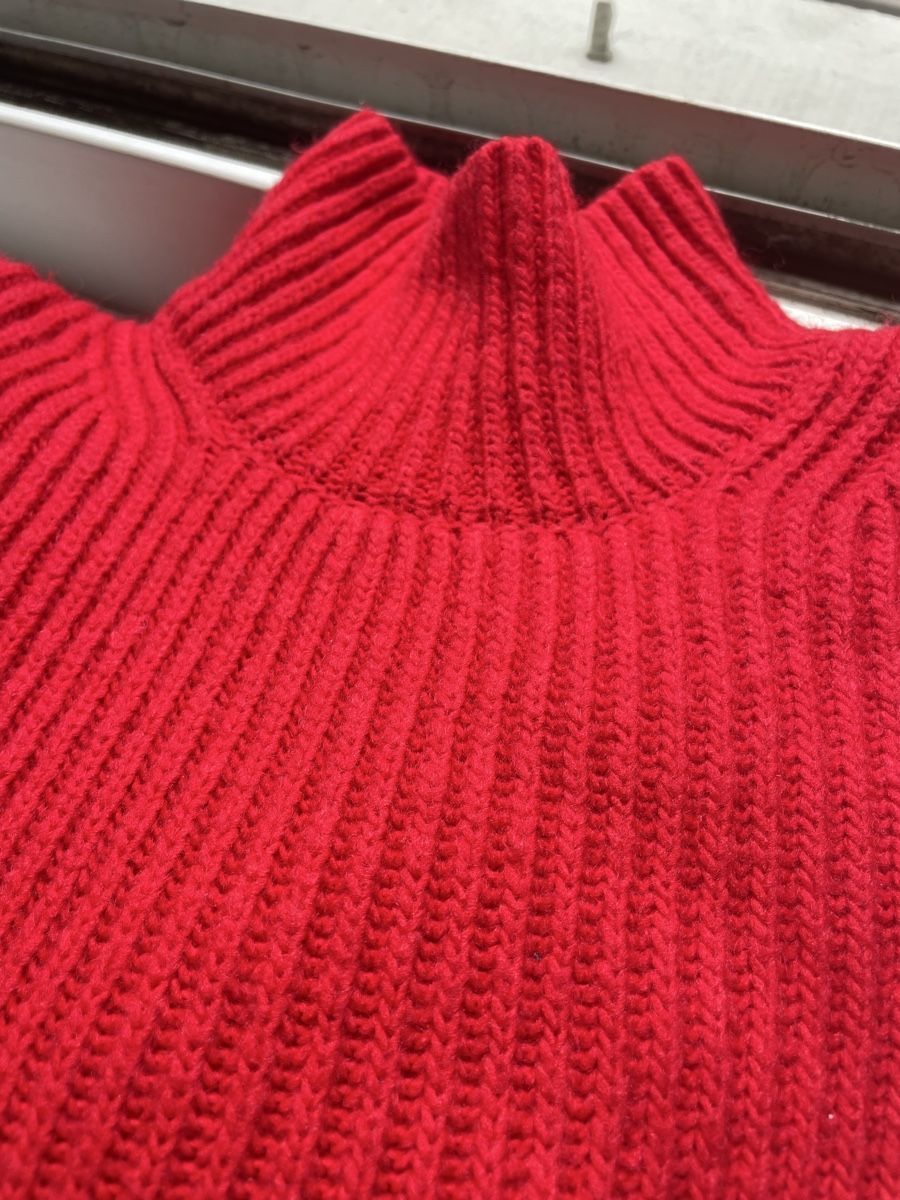Pullover & Sweatshirts: Toller Pullover in Rot mit Rollkragen, Grösse S, Strickware – Neu (gemäss Beschreibung) aus Zürich von Carlajimena 8