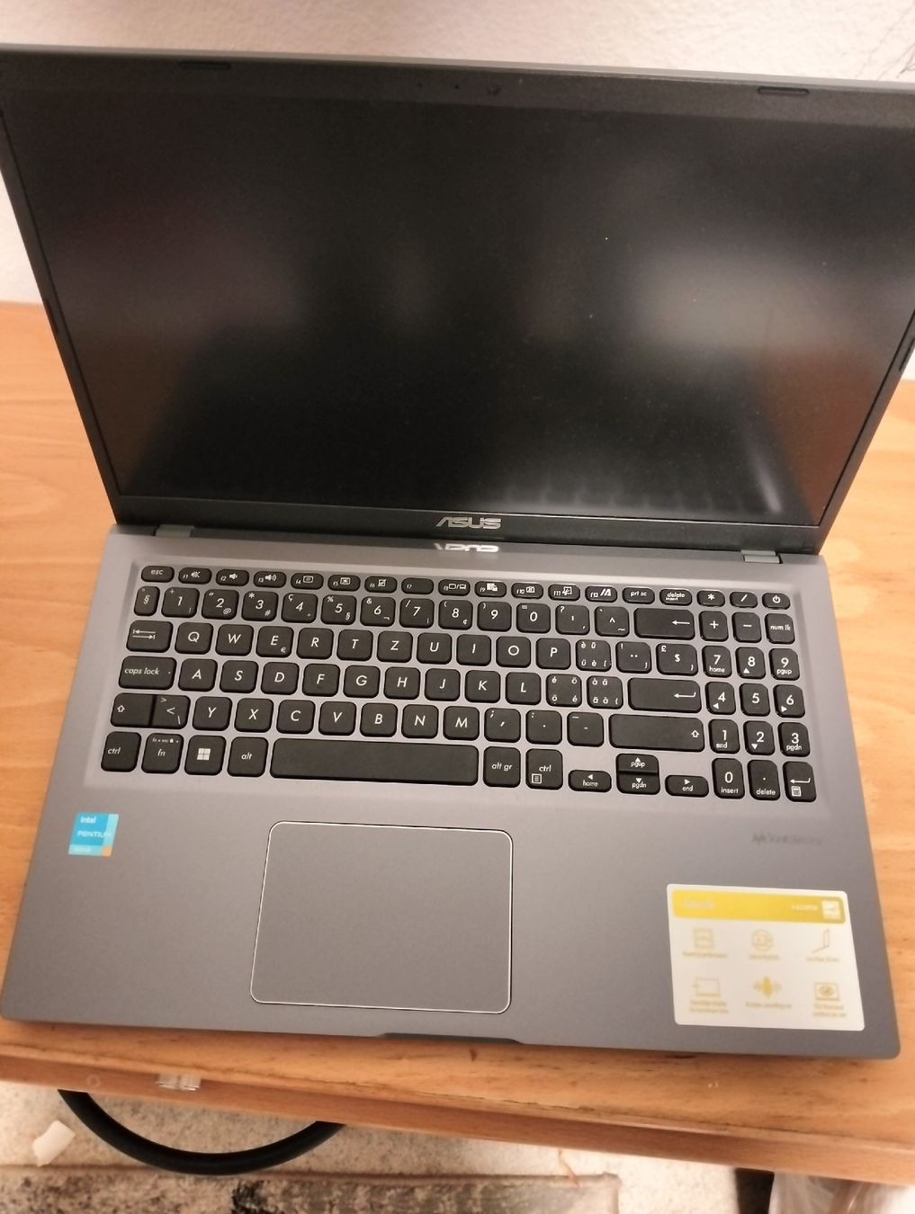 Asus Notebooks: Asus Vivobook 15 X515EA – Neu (gemäss Beschreibung) aus Neuenhof von kon_9d26 1