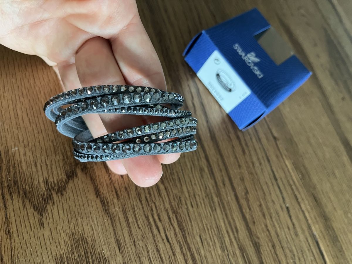 Swarovski Bracciali & Braccialetti: Swarovski Armband grau – Usato da Gommiswald venduto da AniGl 1