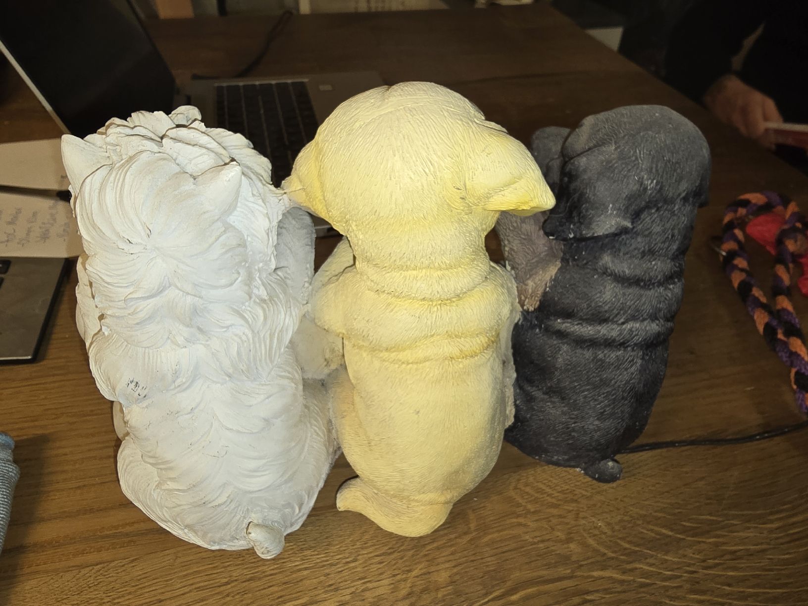 Statuette: Hunde-Deko "Welcome" Tierfiguren (D) – Usato da Rorschach venduto da TimelessTrading 1