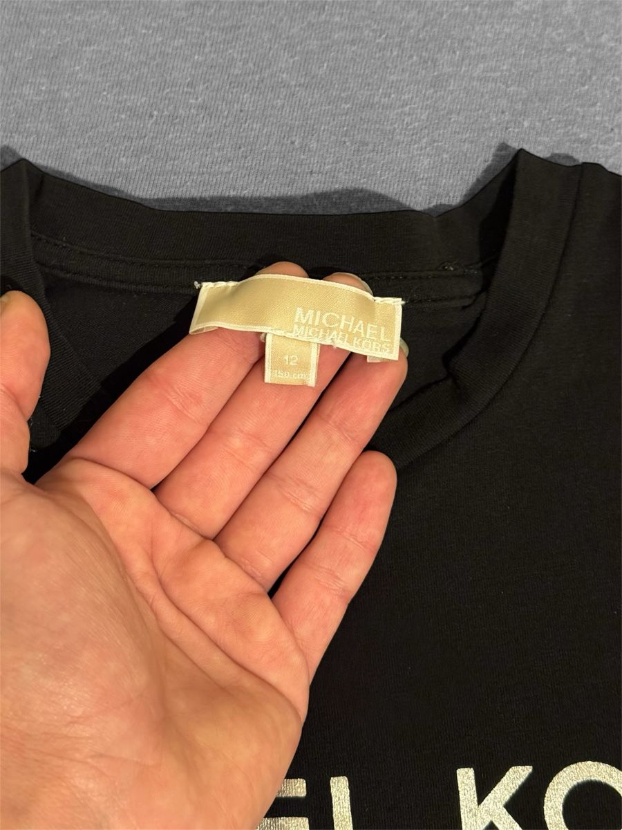 Michael Kors T-Shirts: T-Shirt manches longues Michael Kors – Neu und originalverpackt aus Châtel-St-Denis von Montclair_Swiss 2