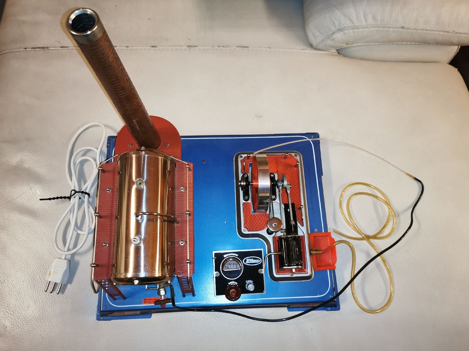 Wilesco Kits de montage: Wilesco D24 el – D'occasion à Rüti ZH par Fido20