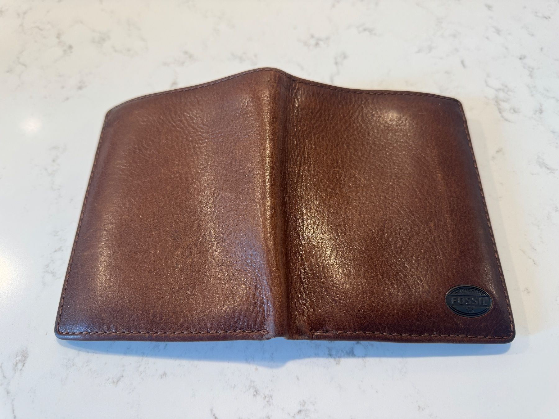 Fossil Brieftaschen: Fossil Leder Portemonnaie Braun – Gebraucht aus Zürich von RicardoExplorer 1