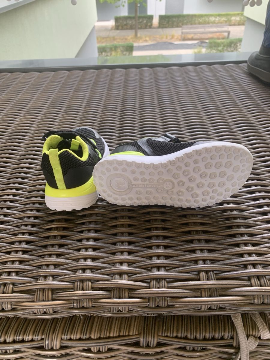 Schuhe für Jungen: Kinder Turnschuhe  – Gebraucht aus Pratteln von ser_lnf5 2