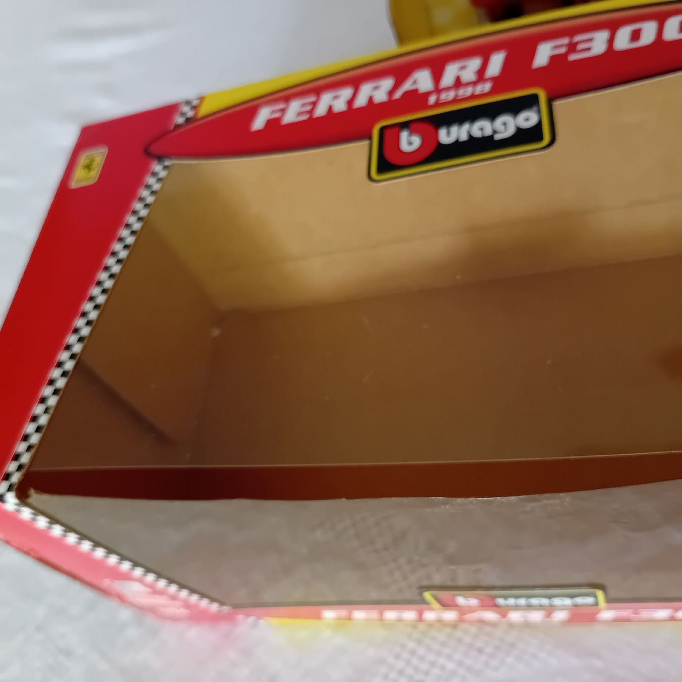 Ferrari Modellini d'auto: Ferrari F300 1998 – Nuovo (secondo la descrizione) da Biel/Bienne venduto da Monhub 7