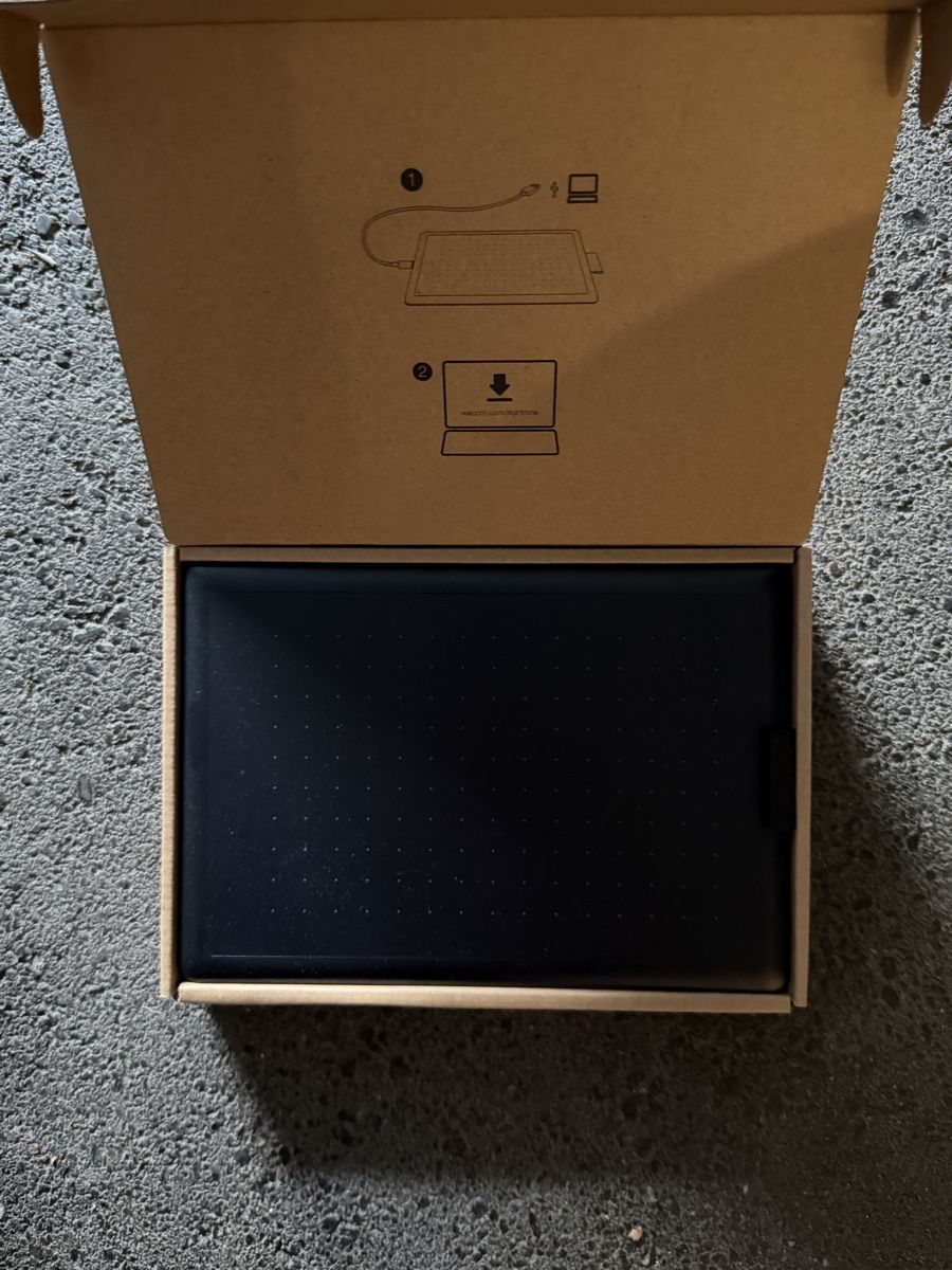 Wacom Penna & Evidenziatori: Wacom One Grafiktablett – USB, mit Stift, OVP – Nuovo (secondo la descrizione) da Domat/Ems venduto da Nano_d9hy 1