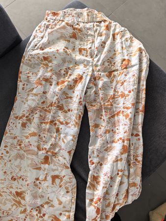 COS 2-teiliges Damen Set gemusterte Bluse & Hose orange