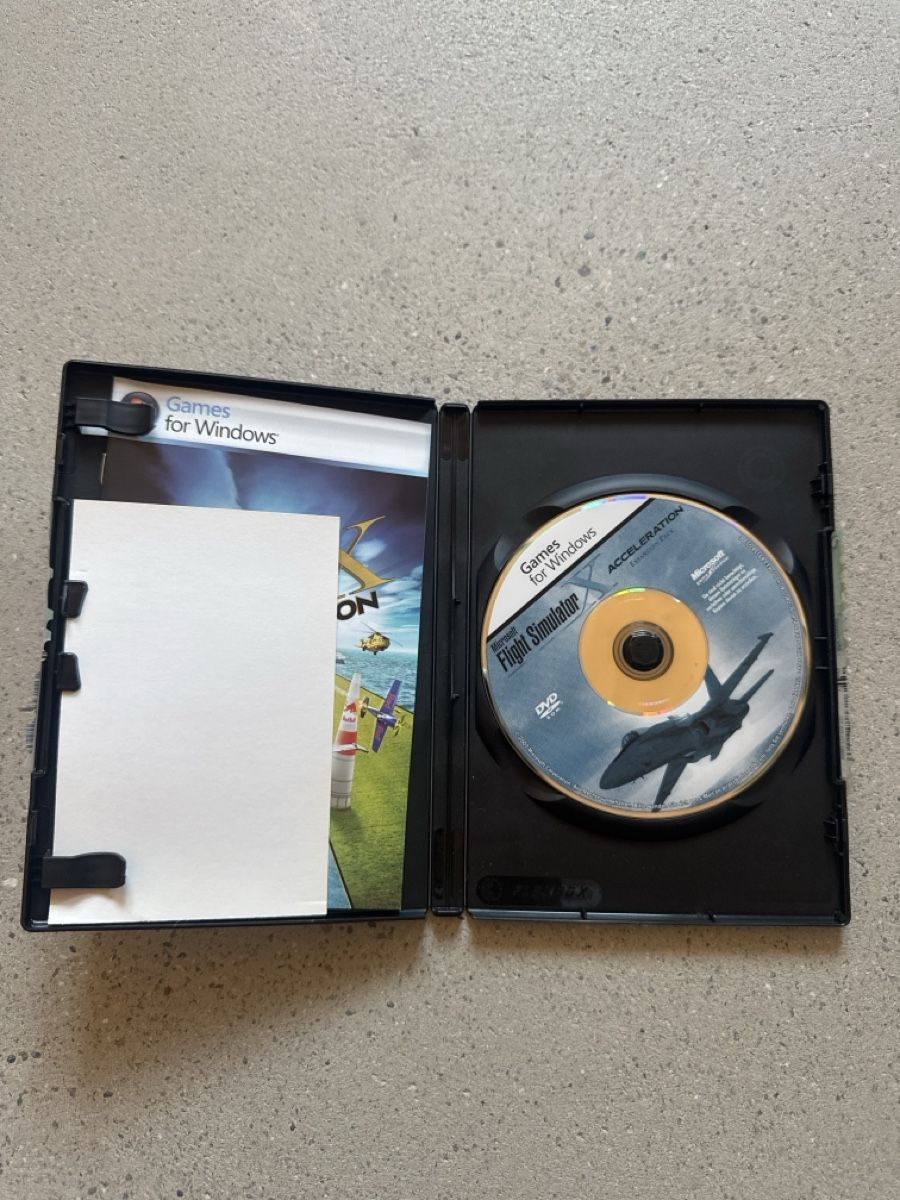 Microsoft Spiele: Flight Simulator X Gold Edition – Gebraucht aus Winterthur von camelkorn 1
