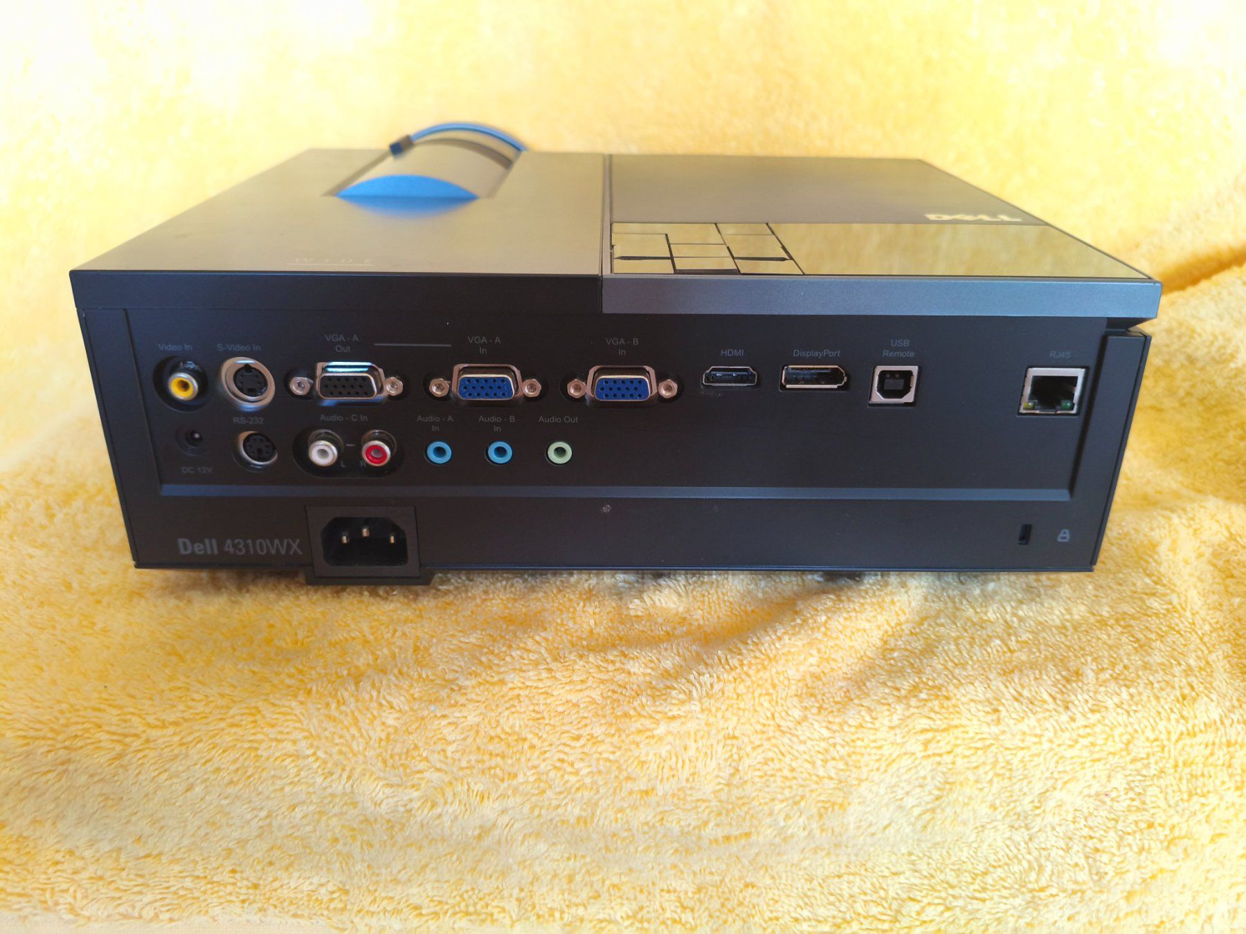 Proiettori: DELL Beamer 4310WX defekt – Difettoso da Unterbäch VS venduto da ricirici55 3