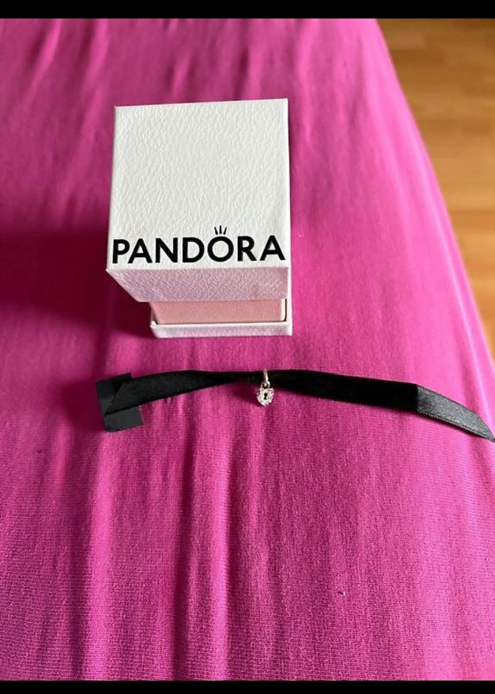 Pandora Ciondoli: Charm Pandora – Nuovo e nell'imballaggio originale da Davesco soragno venduto da Gaby230