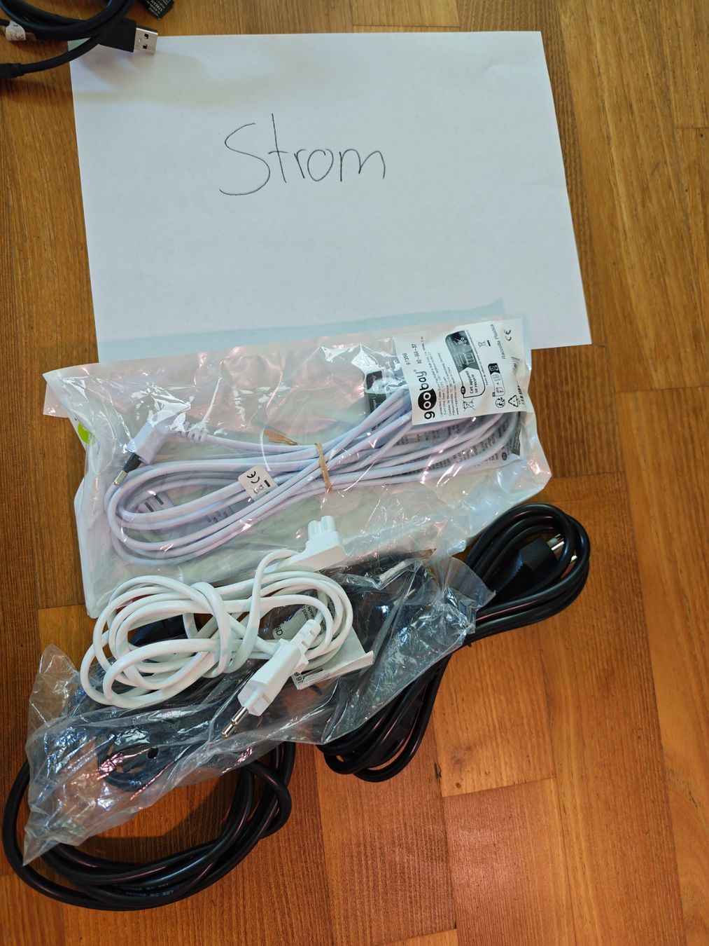 Câbles: Diverse Kabel & Adapter zu verkaufen – D'occasion à Uster par gabisingh 4